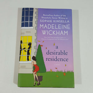 A Desirable Residence by Madeleine Wickham (Hardcover)