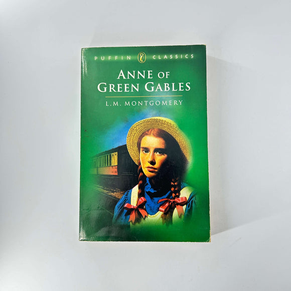 Anne of Green Gables by (Anne of Green Gables #1) L.M. Montgomery