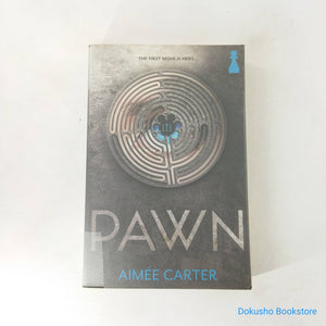 Pawn (The Blackcoat Rebellion #1) by Aimee Carter