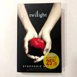 Twilight (The Twilight Saga #1) by Stephenie Meyer